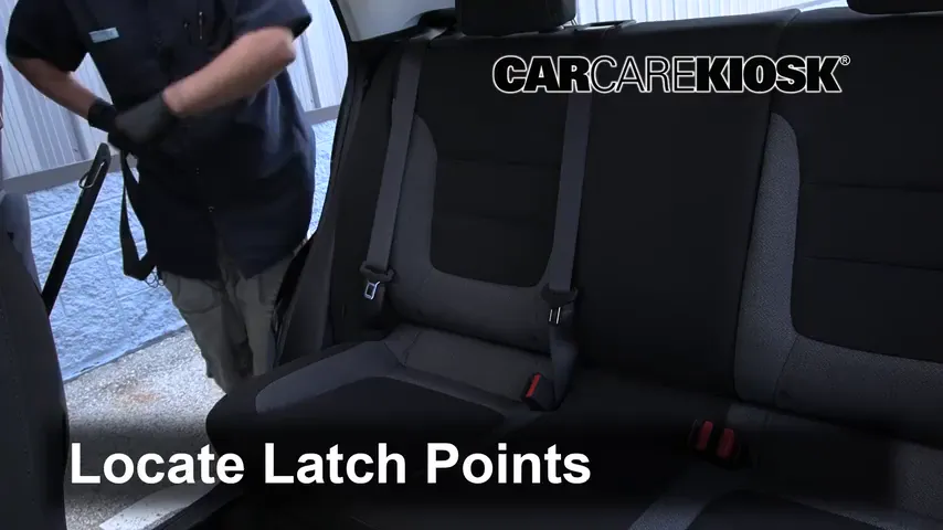 2021 Chevrolet Trailblazer LT 1.3L 3 Cyl. Turbo Car Seats Install